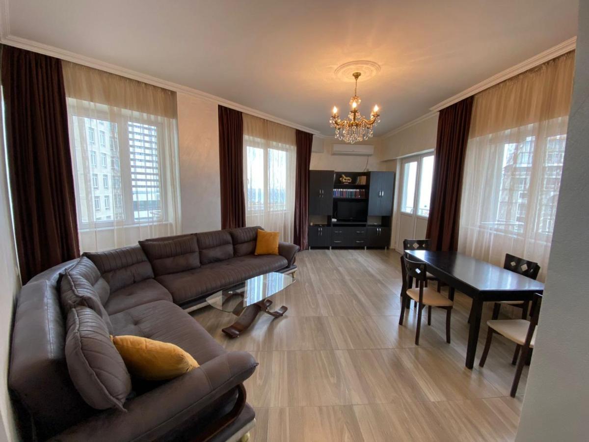 Gorgiladze Black Sea Apartment Batumi Exterior foto